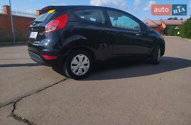 Хэтчбек Ford Fiesta 2014 в 