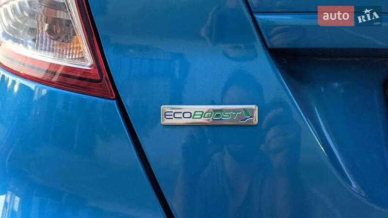 Хэтчбек Ford Fiesta 2016 в Днепре