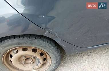 Хэтчбек Ford Fiesta 2013 в 