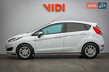 Хэтчбек Ford Fiesta 2013 в 