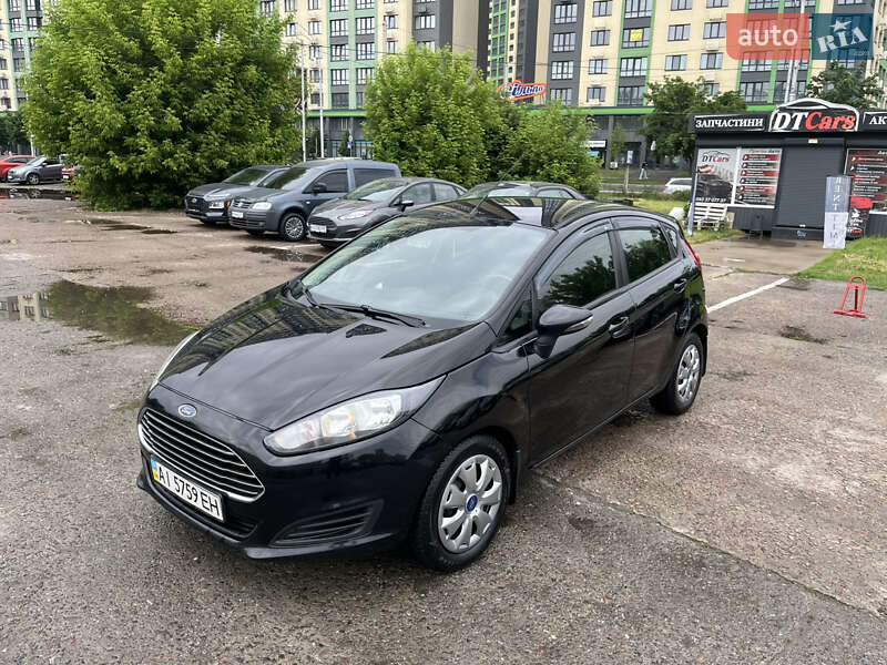 Хетчбек Ford Fiesta 2013 в Києві