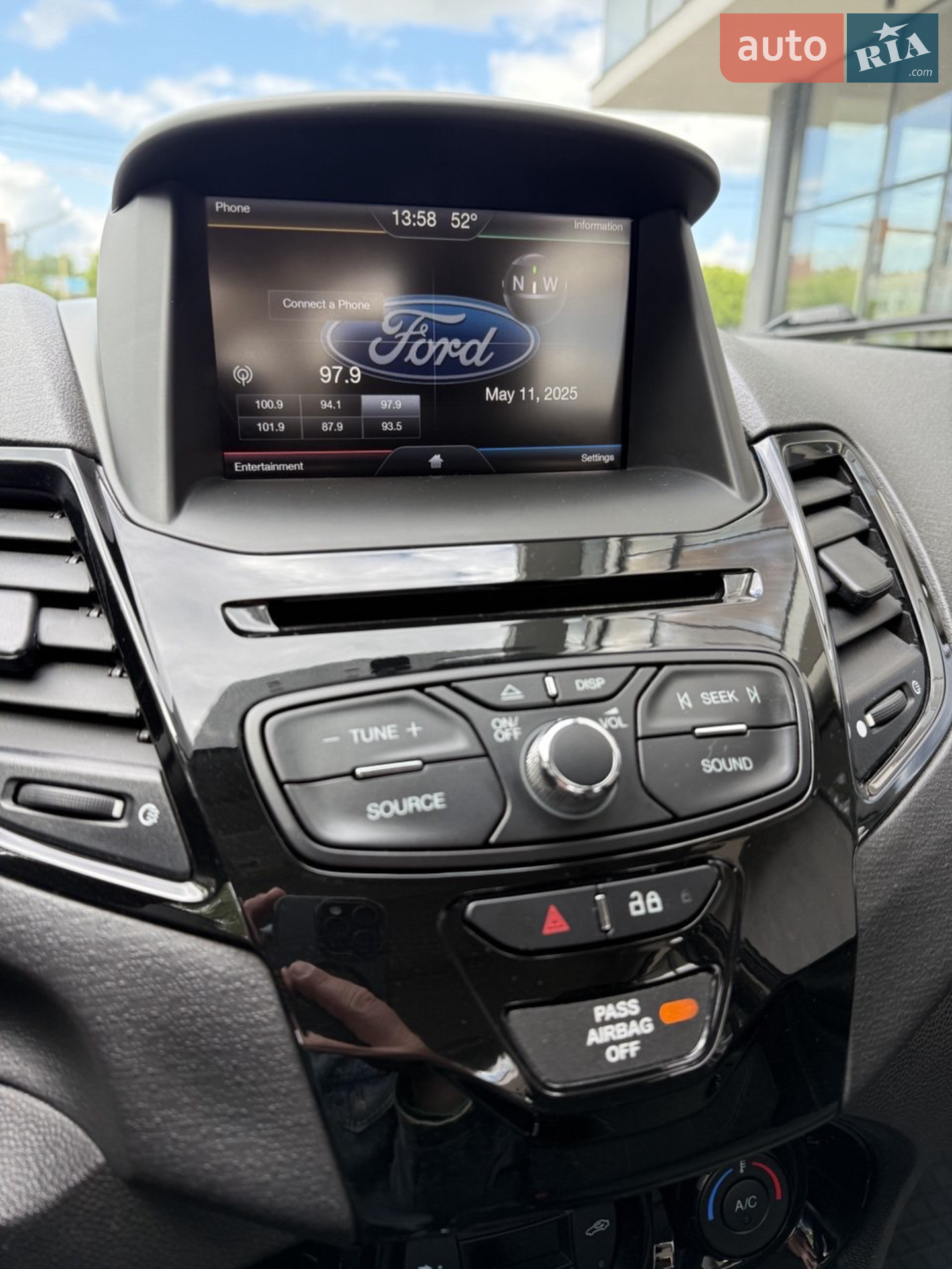 2015 Ford Fiesta - мініатюра 42