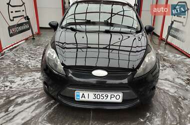 Хэтчбек Ford Fiesta 2008 в 