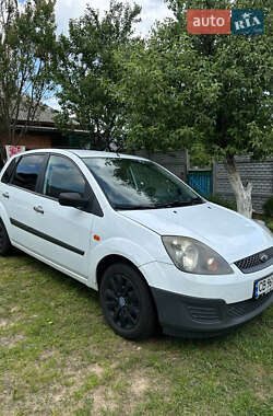 Хэтчбек Ford Fiesta 2008 в Славутиче