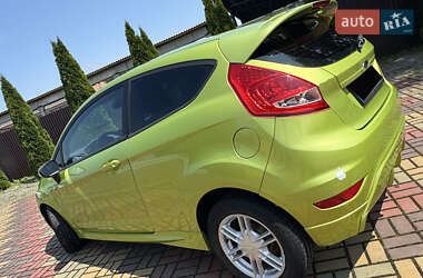 Хэтчбек Ford Fiesta 2008 в 