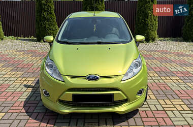 Хэтчбек Ford Fiesta 2008 в 