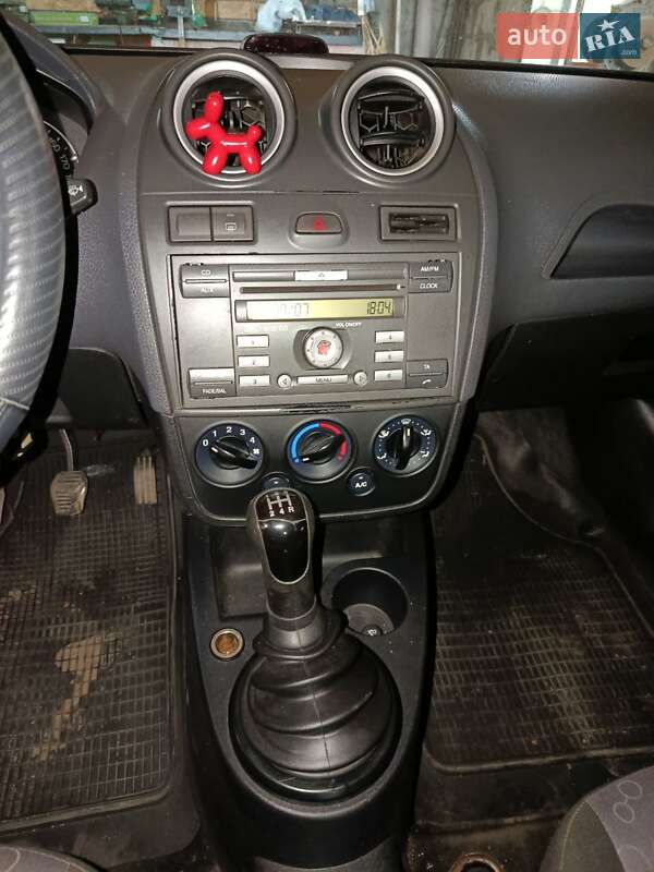 Хэтчбек Ford Fiesta 2007 в Запорожье
