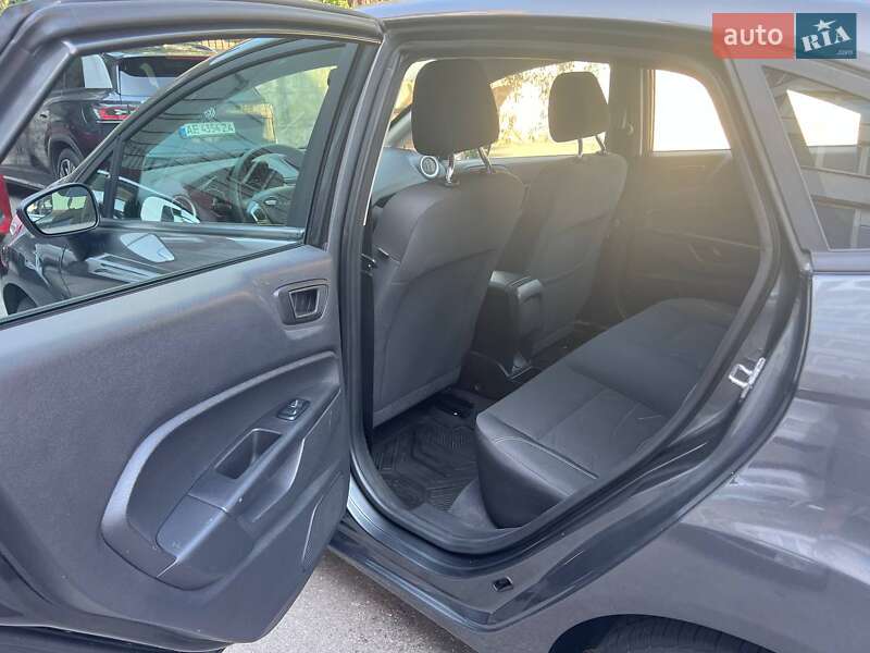 Седан Ford Fiesta 2019 в Днепре