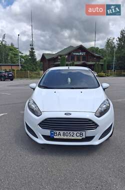 Хэтчбек Ford Fiesta 2013 в 