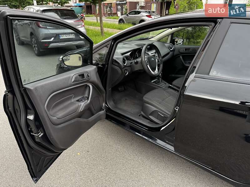 Седан Ford Fiesta 2019 в Києві