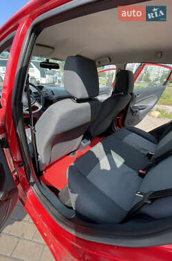 Хэтчбек Ford Fiesta 2011 в 