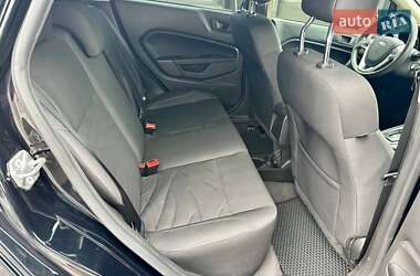 Хэтчбек Ford Fiesta 2019 в 