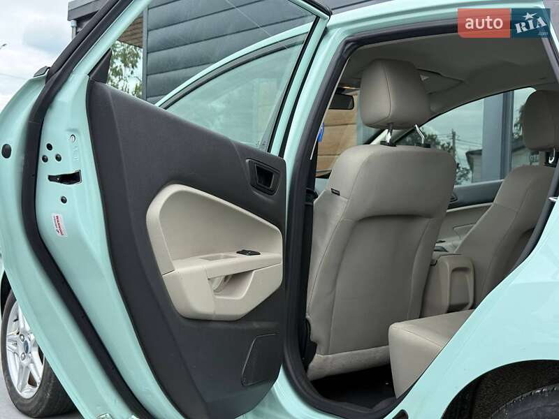 Хэтчбек Ford Fiesta 2019 в Ровно
