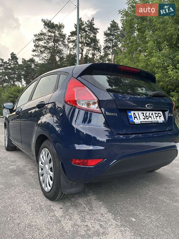 Хетчбек Ford Fiesta 2013 в Києві