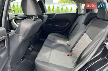 Хэтчбек Ford Fiesta 2013 в 