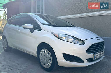Хэтчбек Ford Fiesta 2013 в 