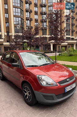 Хэтчбек Ford Fiesta 2007 в 