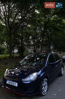 Хэтчбек Ford Fiesta 2006 в Черкассах