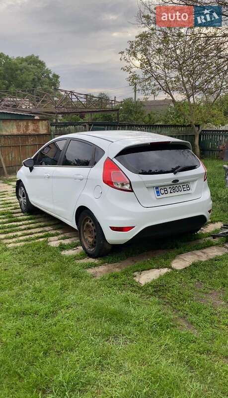 Хэтчбек Ford Fiesta 2013 в Чернигове