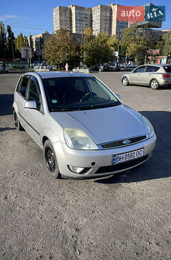 Хэтчбек Ford Fiesta 2005 в Одессе