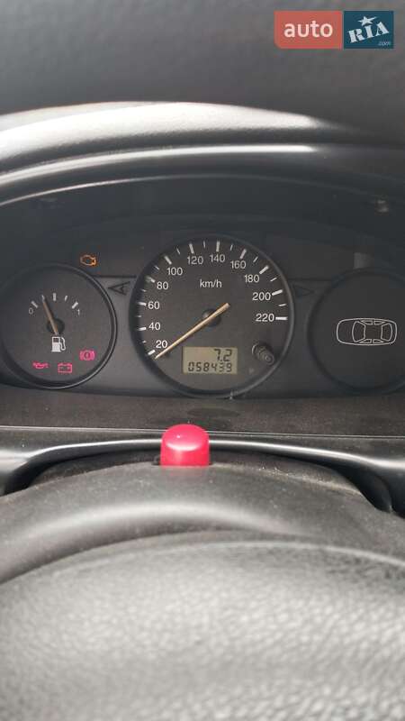 Хэтчбек Ford Fiesta 2001 в Киеве