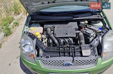 Хэтчбек Ford Fiesta 2008 в Днепре