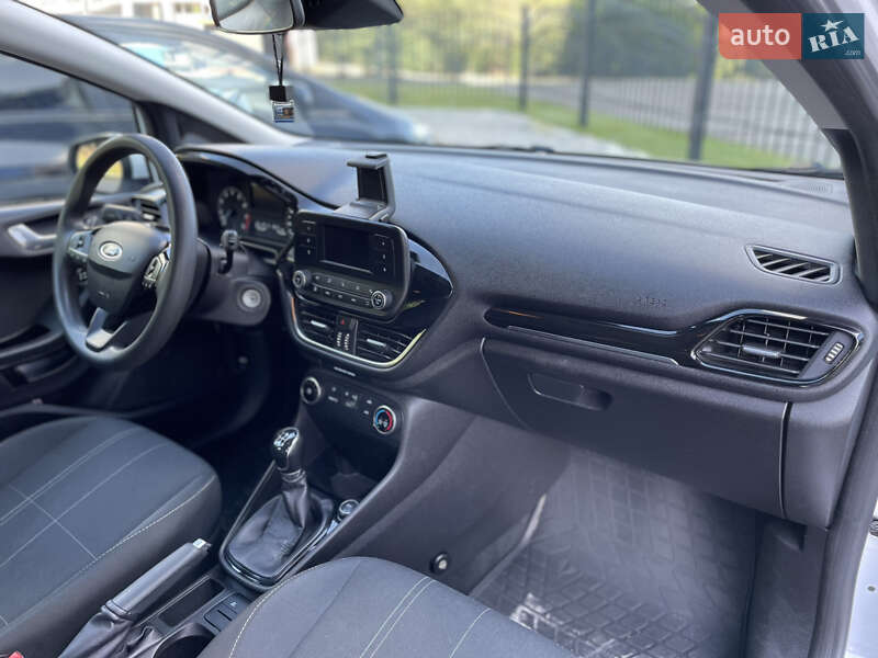 Хэтчбек Ford Fiesta 2018 в Запорожье