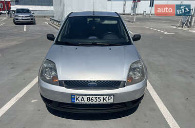 Хетчбек Ford Fiesta 2006 в Києві