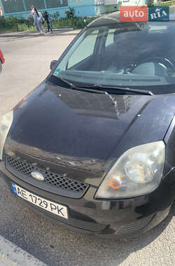 Хетчбек Ford Fiesta 2008 в 