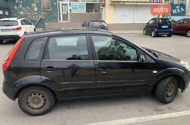 Хетчбек Ford Fiesta 2008 в 