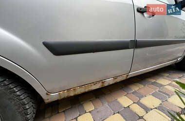 Хэтчбек Ford Fiesta 2008 в 