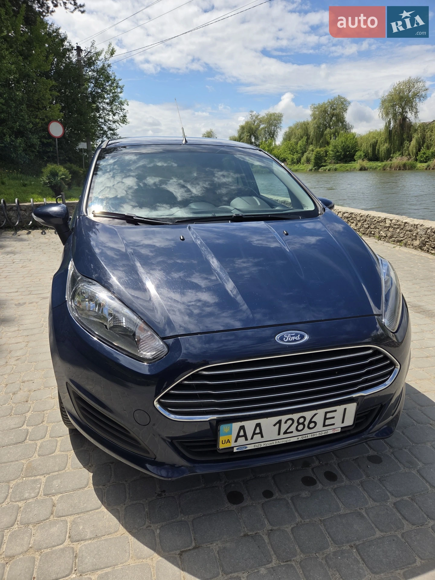 2013 Ford Fiesta - мініатюра 9