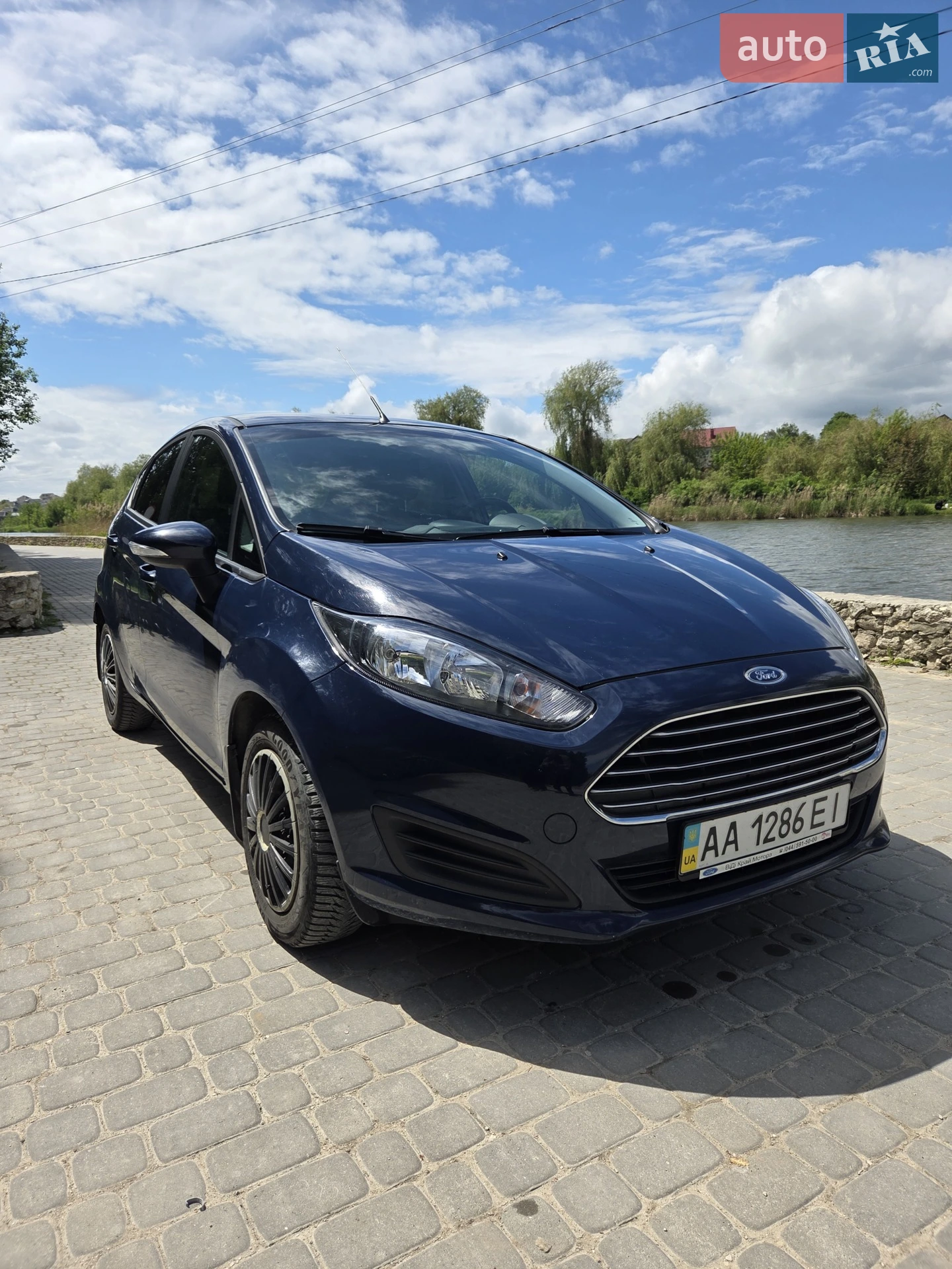 2013 Ford Fiesta - мініатюра 2
