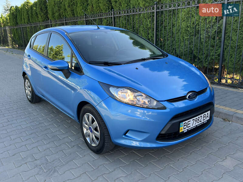 Хэтчбек Ford Fiesta 2012 в Одессе