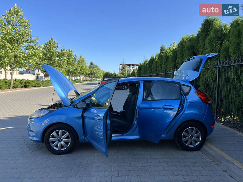 Хэтчбек Ford Fiesta 2012 в Одессе