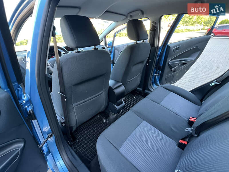 Хэтчбек Ford Fiesta 2012 в Одессе