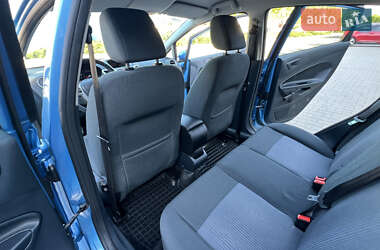 Хэтчбек Ford Fiesta 2012 в 