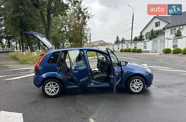 Хэтчбек Ford Fiesta 2007 в 
