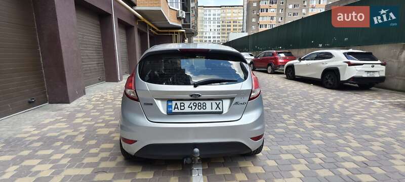 Хэтчбек Ford Fiesta 2012 в Виннице