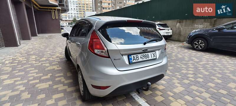 Хэтчбек Ford Fiesta 2012 в Виннице