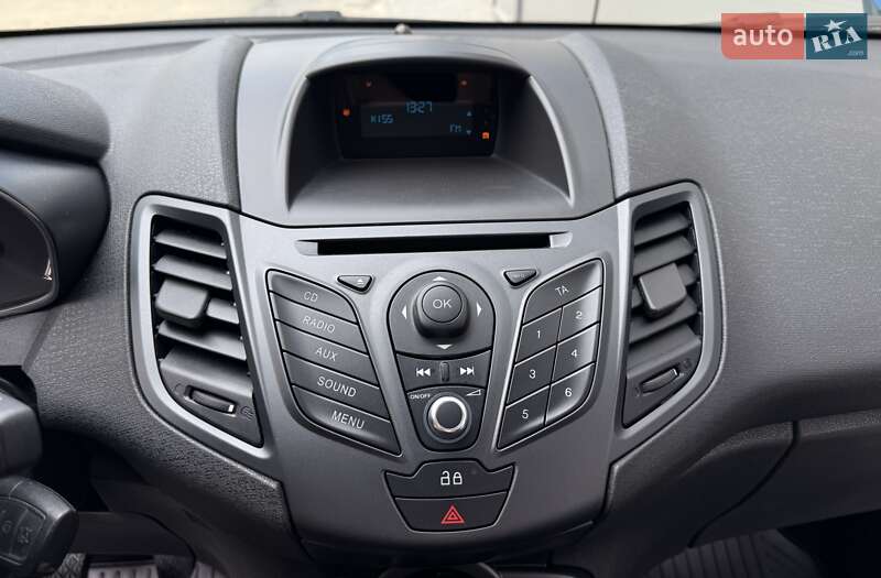 Хетчбек Ford Fiesta 2013 в Львові