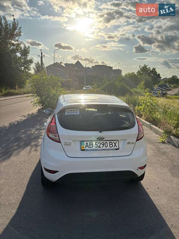 Хэтчбек Ford Fiesta 2013 в Виннице