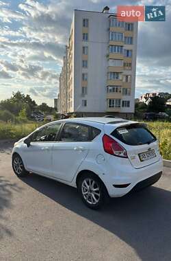 Хэтчбек Ford Fiesta 2013 в 