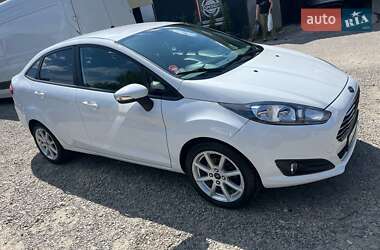 Седан Ford Fiesta 2014 в Коломые