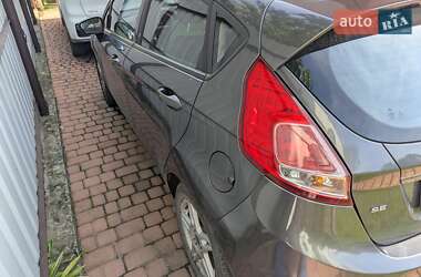 Хэтчбек Ford Fiesta 2018 в 