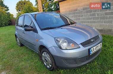 Хэтчбек Ford Fiesta 2007 в Киеве