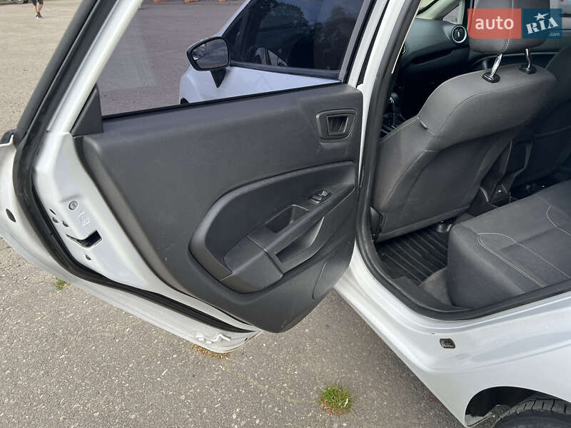 Седан Ford Fiesta 2019 в Ивано-Франковске фото 31 Седан Ford Fiesta 2019 в Ивано-Франковске