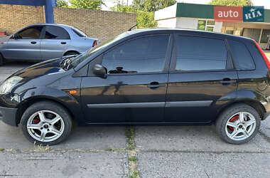 Хэтчбек Ford Fiesta 2008 в 