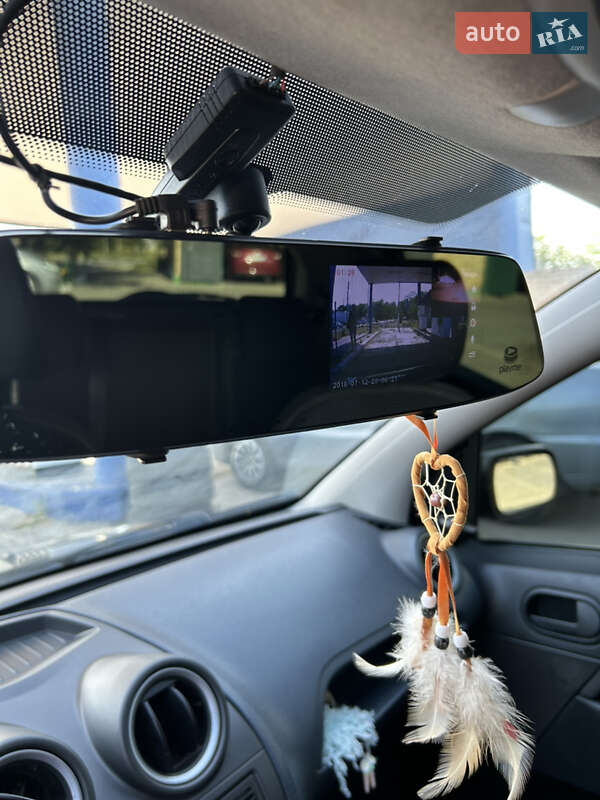 Хэтчбек Ford Fiesta 2008 в Измаиле фото 21 Хэтчбек Ford Fiesta 2008 в Измаиле