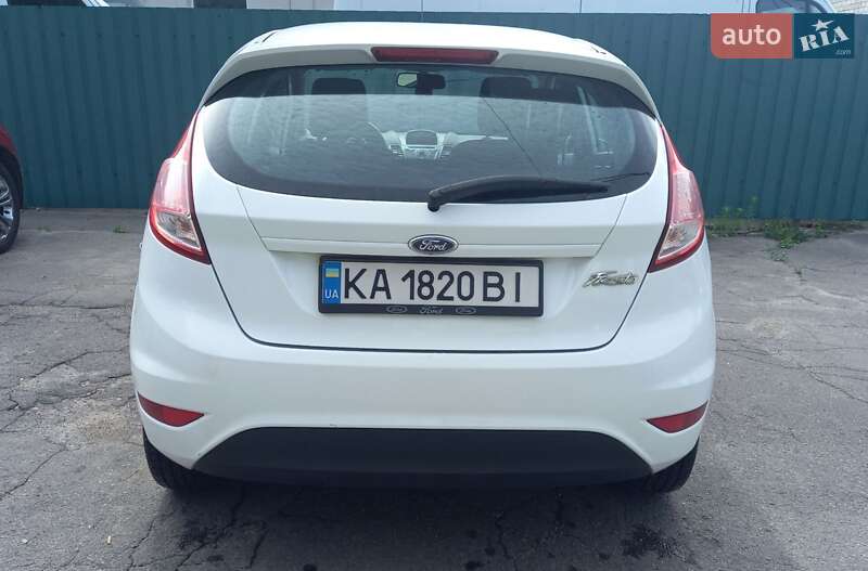 Хэтчбек Ford Fiesta 2013 в Броварах